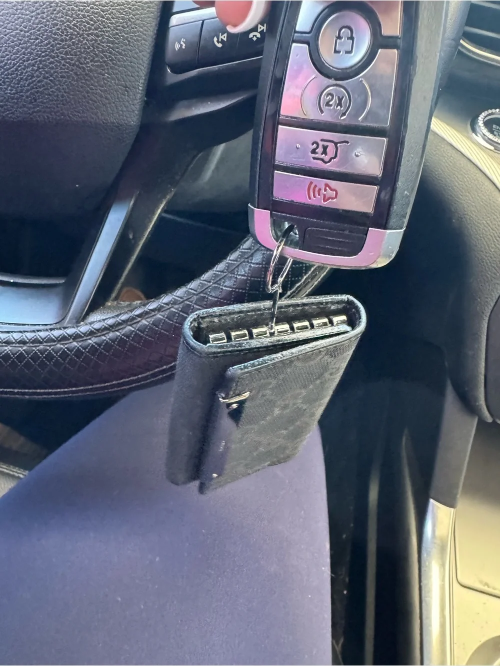 Gucci Black Canvas Monogram Key Wallet - Picture 3 of 15